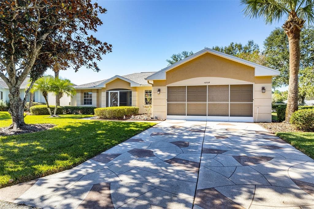 10709 COLLAR DR SAN ANTONIO, FL 33576