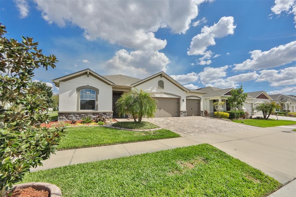 1015 BETTER DAYS PLACE VALRICO, FL 33594