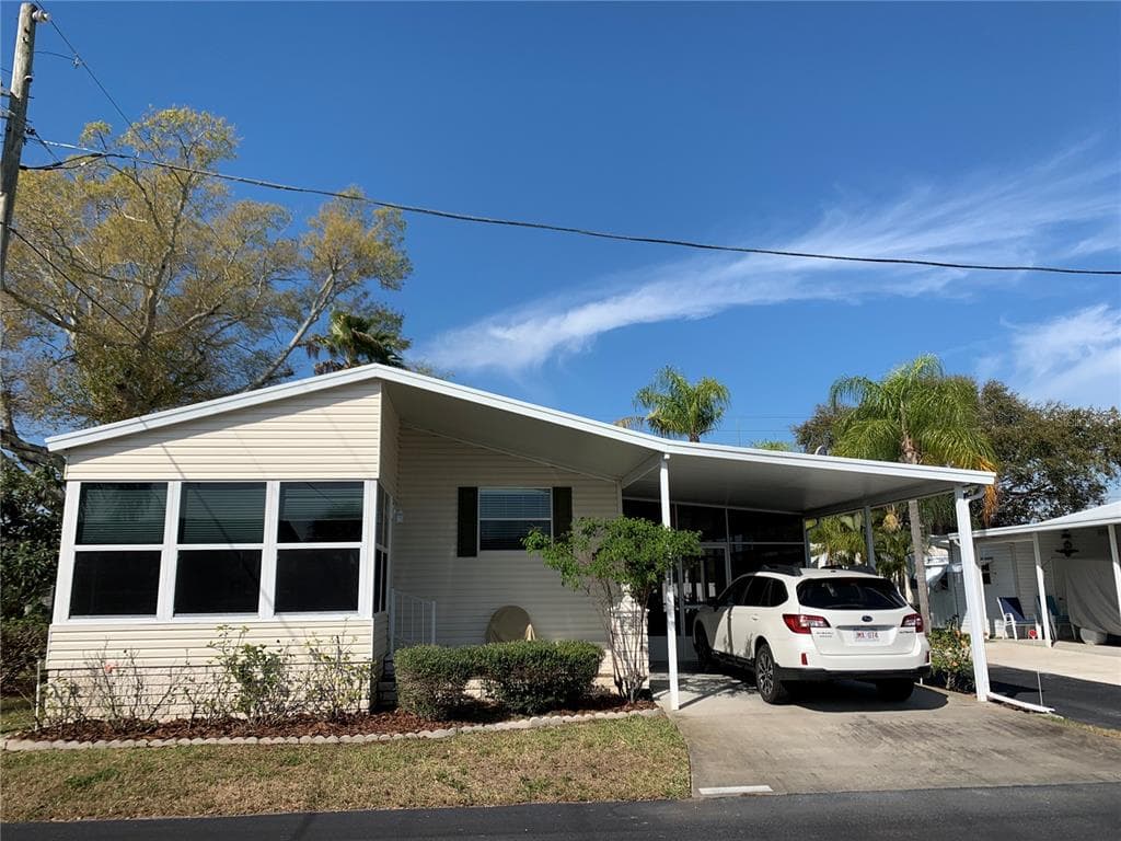 7100 AMERICANA DRIVE NE UNIT 139 ST PETERSBURG, FL 33702