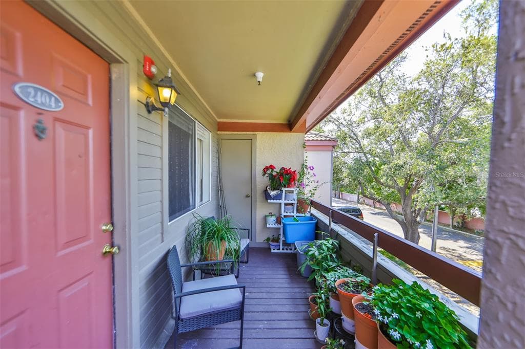 10263 GANDY BOULEVARD N UNIT 2404 ST PETERSBURG, FL 33702