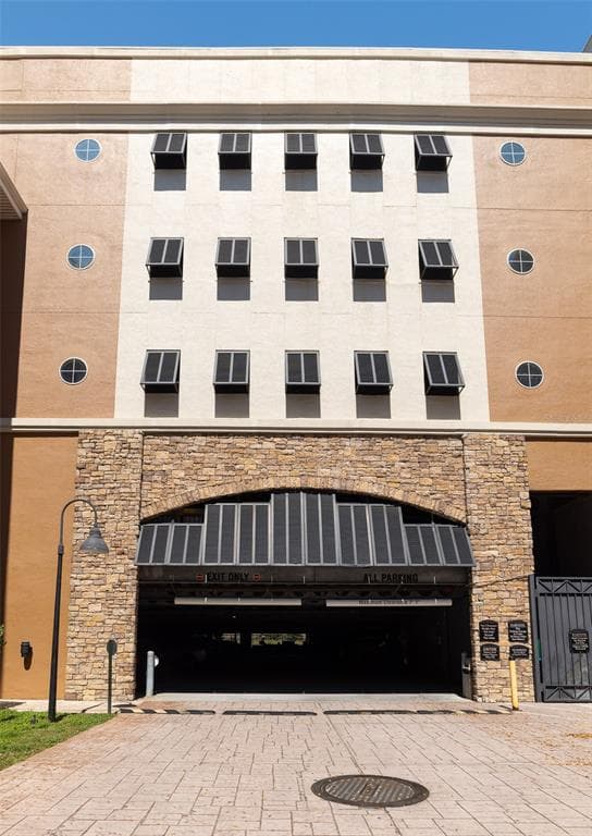 4221 W SPRUCE STREET UNIT 2410 TAMPA, FL 33607