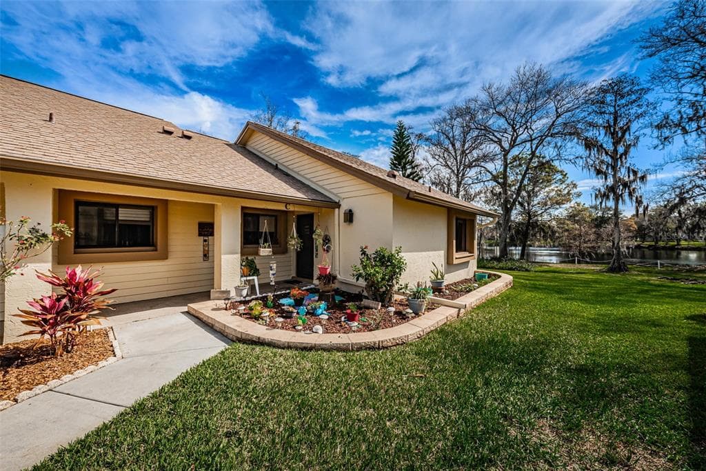 2543 OAKLEAF LANE UNIT C CLEARWATER, FL 33763