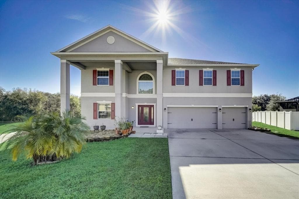 1435 STERNS DRIVE LEESBURG, FL 34748