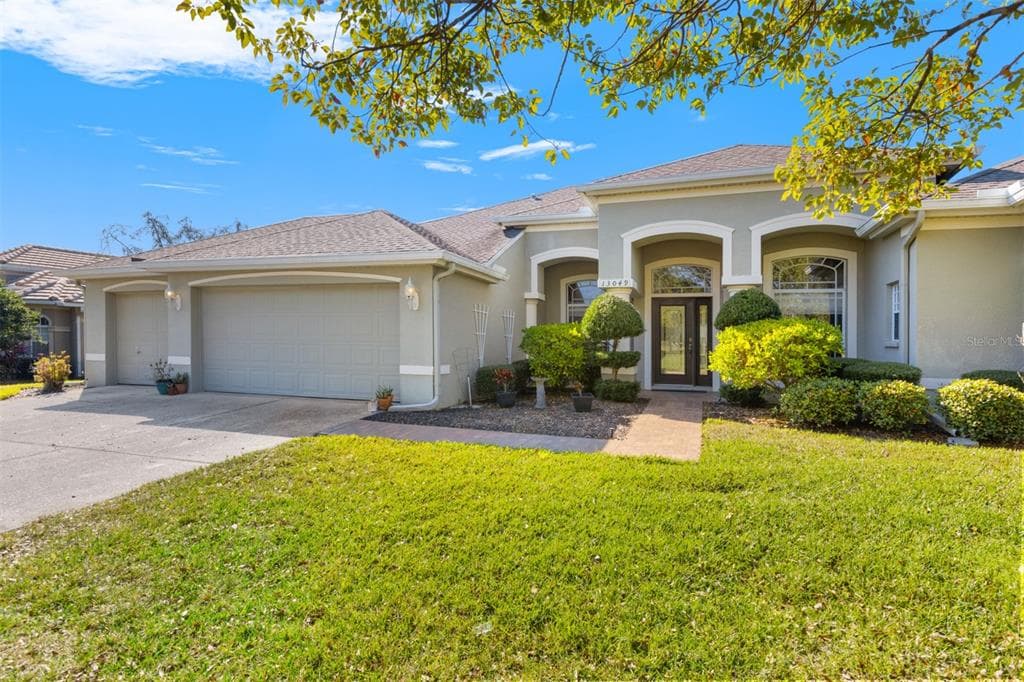 13049 THOROUGHBRED DRIVE