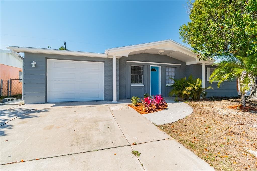 3409 THORNY RIDGE DRIVE HOLIDAY, FL 34691