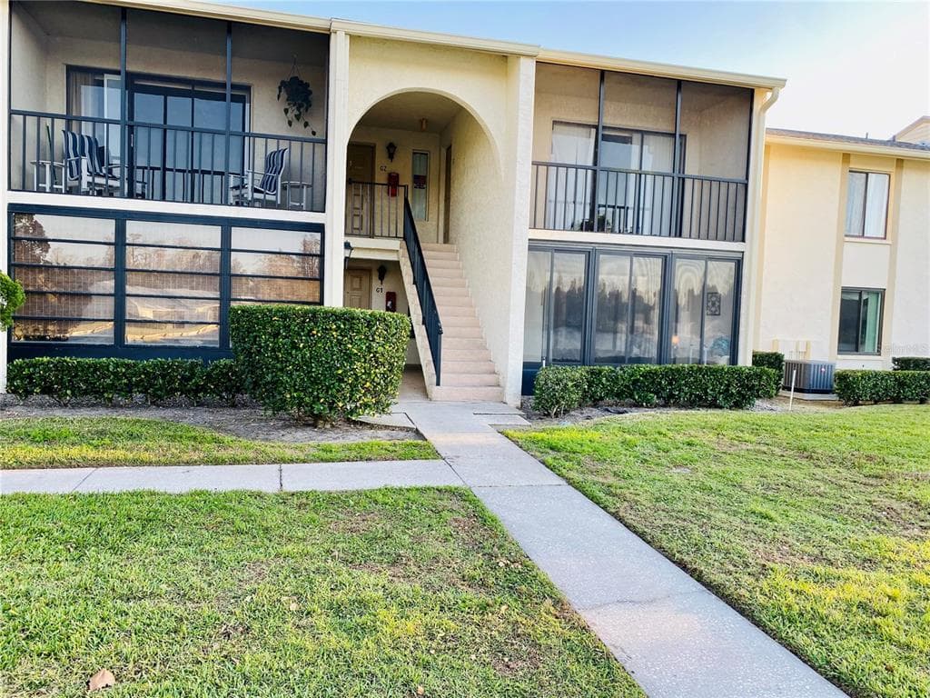 3177 LAKE PINE WAY UNIT F1 TARPON SPRINGS, FL 34688