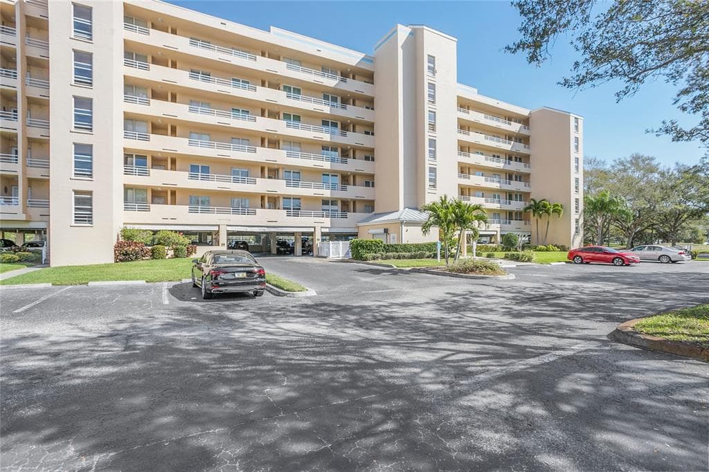 4410 FAIRWAYS BOULEVARD UNIT 205 BRADENTON, FL 34209