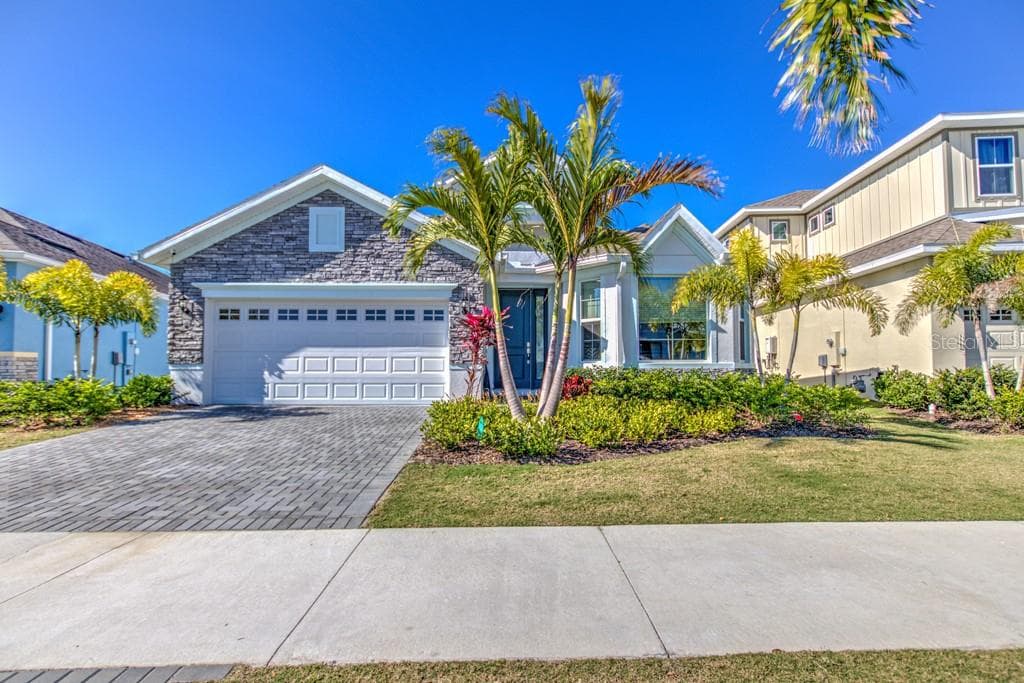 5323 WISHING ARCH DRIVE APOLLO BEACH, FL 33572