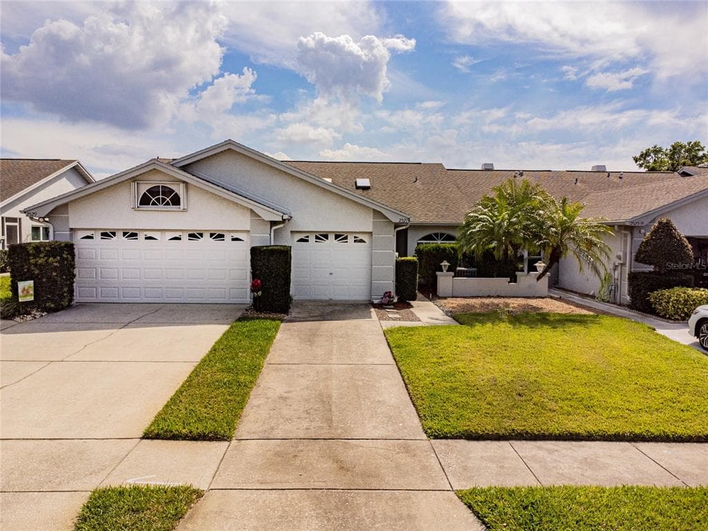 2527 PINE COVE LANE CLEARWATER, FL 33761