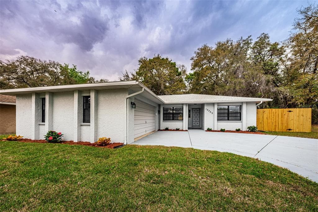 12723 PECAN TREE DRIVE