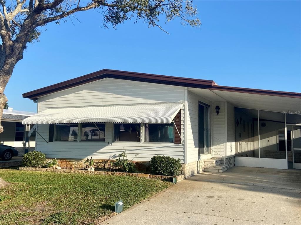 7311 STILLWATER DRIVE HUDSON, FL 34667