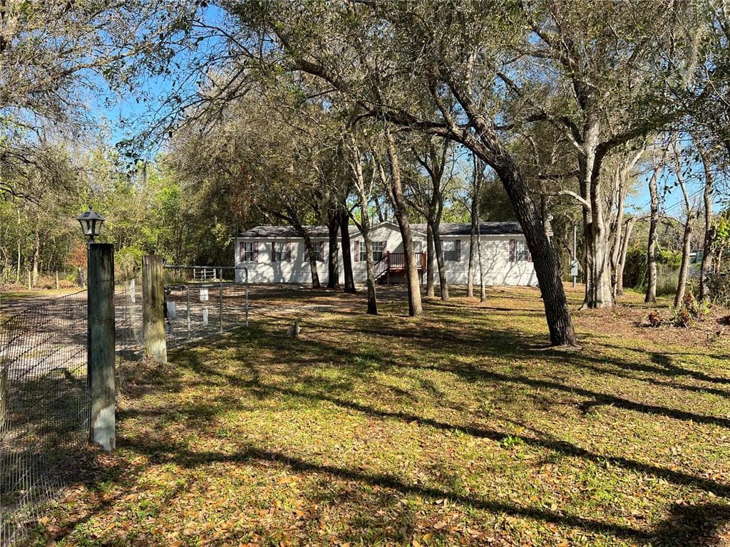 18211 CEDARHURST ROAD ORLANDO, FL 32820
