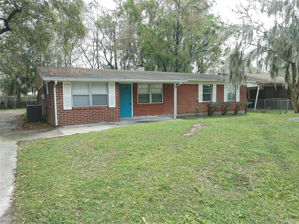 11083 V C JOHNSON ROAD JACKSONVILLE, FL 32218