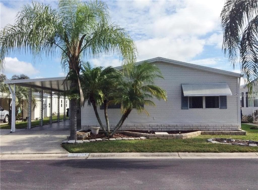 3120 MOSS HILL STREET WESLEY CHAPEL, FL 33543
