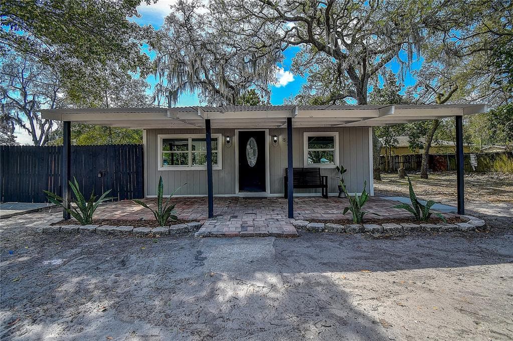 821 E MCEWEN AVENUE TAMPA, FL 33612