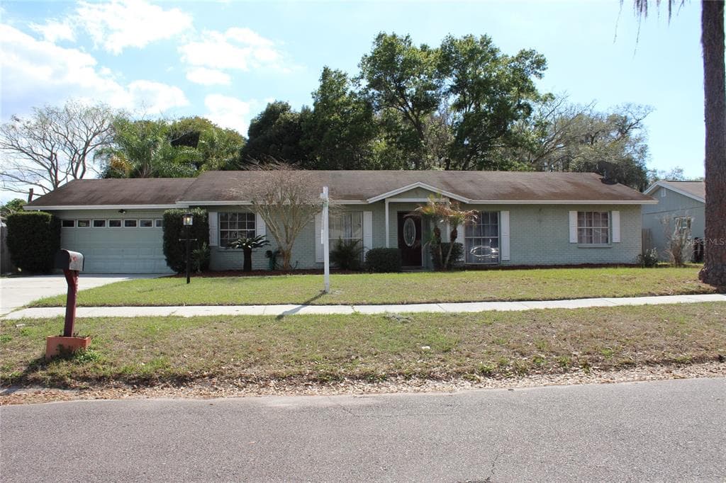 256 VAN GOGH CIRCLE BRANDON, FL 33511