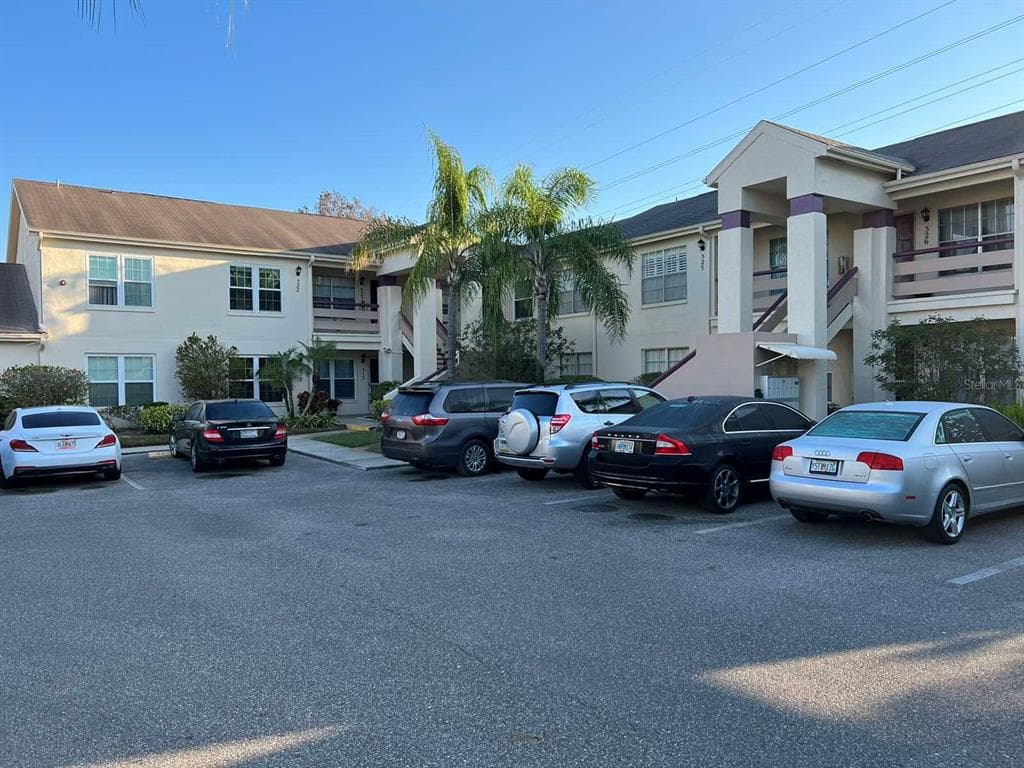 7925 HARDWICK DRIVE UNIT 515