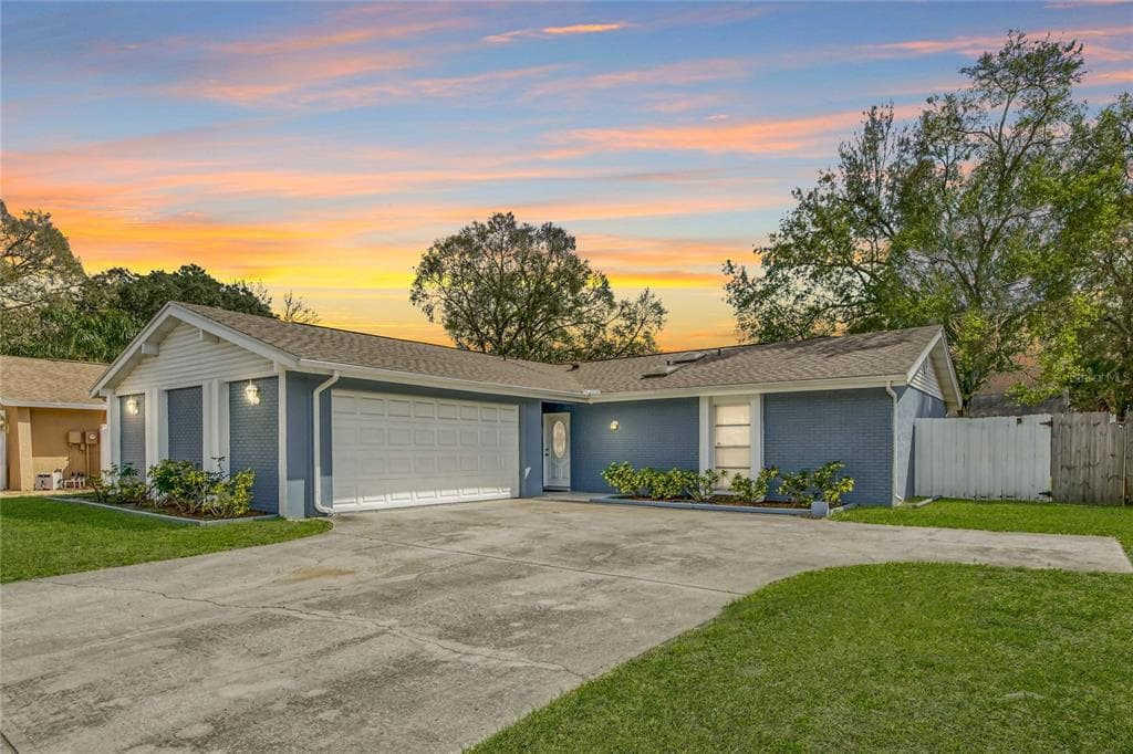 6414 WINDWOOD COURT TAMPA, FL 33634