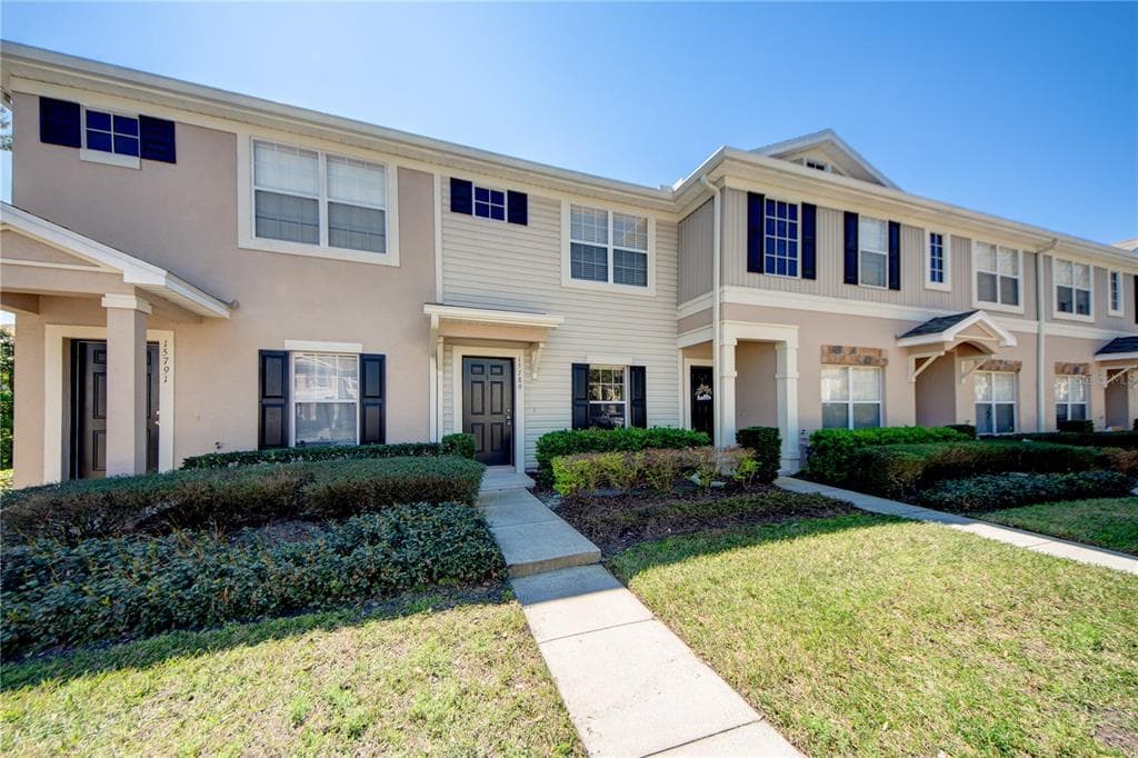 15789 FISHHAWK FALLS DRIVE LITHIA, FL 33547