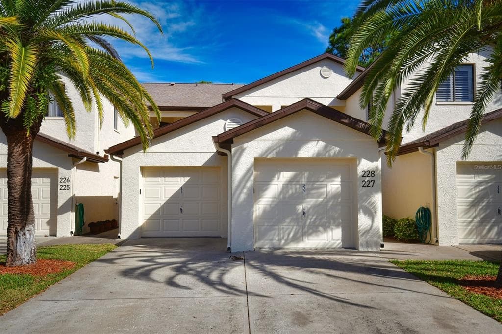 700 STARKEY ROAD UNIT 227 LARGO, FL 33771