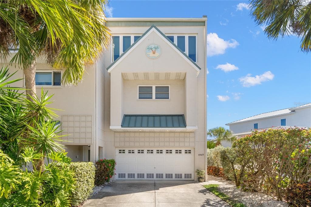 8569 SUNSET COURT TREASURE ISLAND, FL 33706