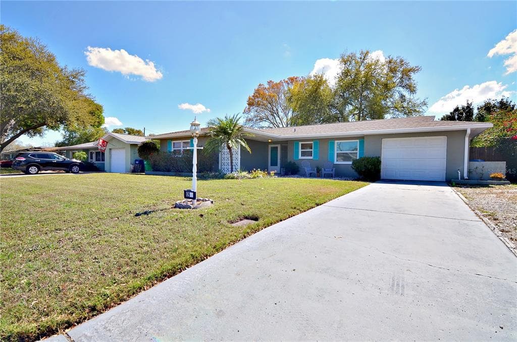 10994 90TH TERRACE SEMINOLE, FL 33772