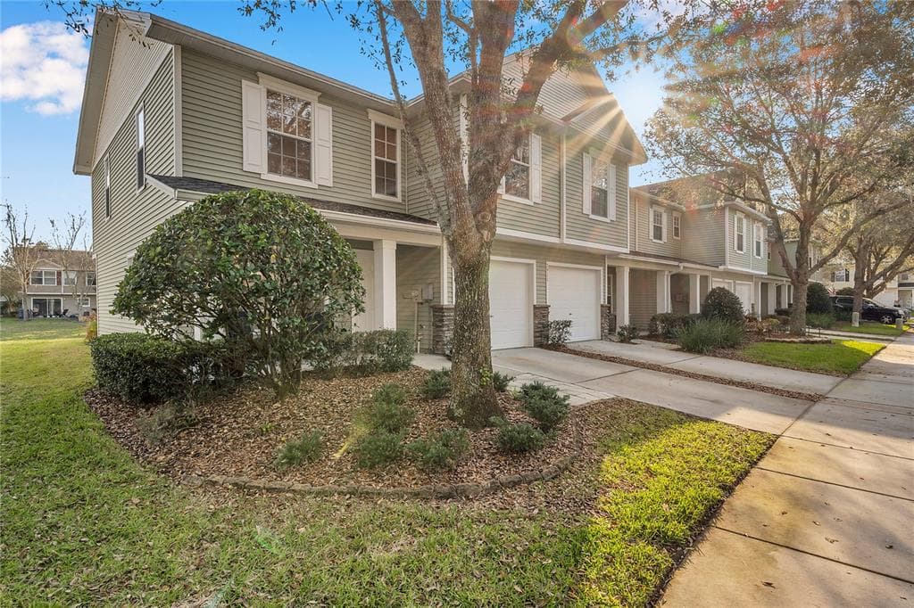2913 BEAR OAK DRIVE VALRICO, FL 33594