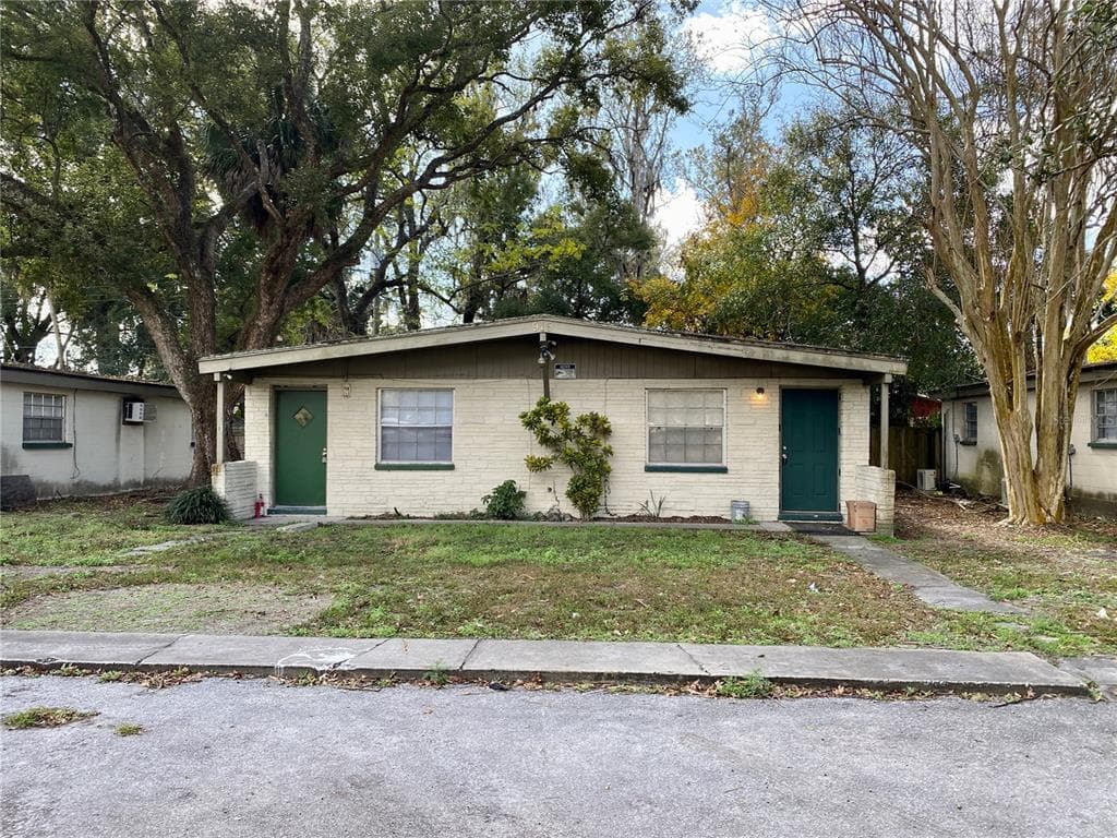 915 E 123RD AVE UNIT A TAMPA, FL 33612