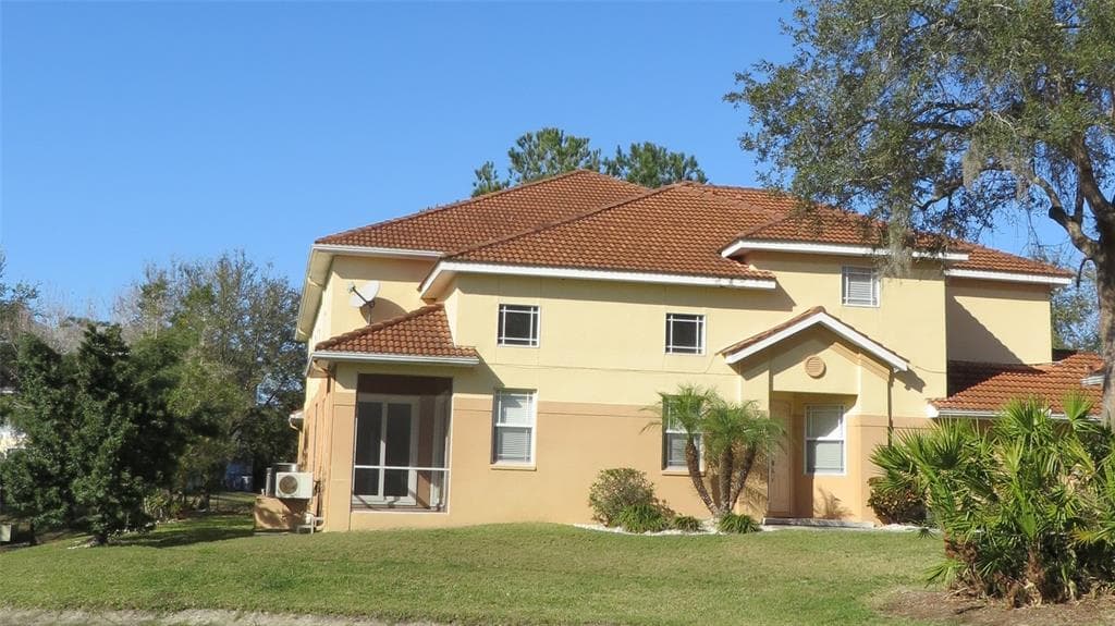 1452 RIDGE TERRACE TARPON SPRINGS, FL 34689