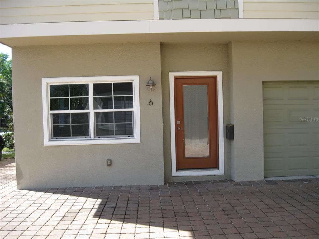 3701 W CARMEN STREET UNIT 6 TAMPA, FL 33609