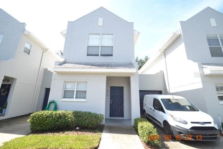 4706 GURNET COURT TAMPA, FL 33611