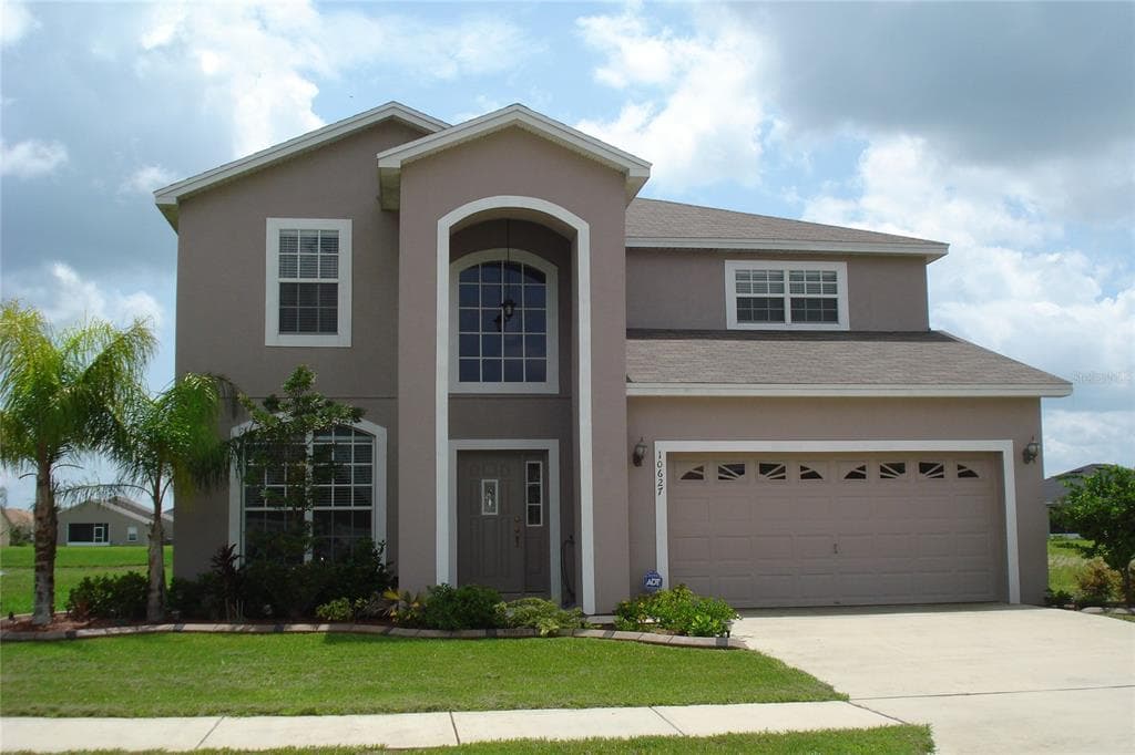 10627 CARLOWAY HILLS DRIVE WIMAUMA, FL 33598