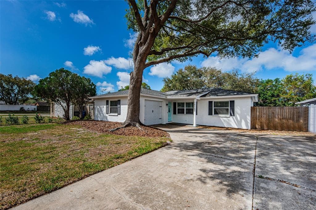 2810 MARY SUE STREET SW LARGO, FL 33774