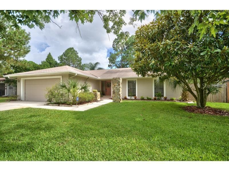 4608 AUTUMNWIND COURT TAMPA, FL 33624