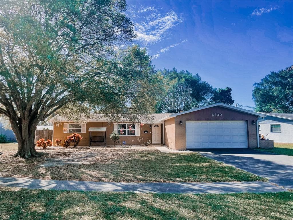 5530 BAYOU GRANDE BOULEVARD NE