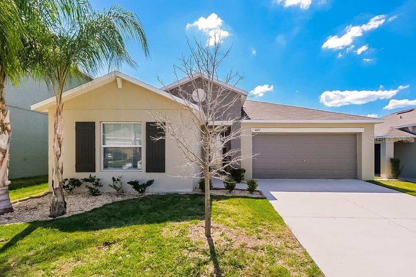 10231 STRAWBERRY TETRA DRIVE RIVERVIEW, FL 33578