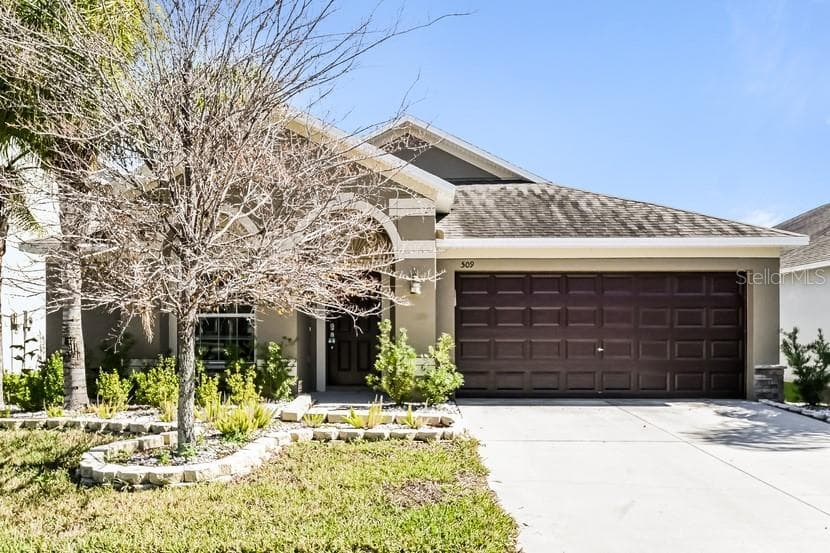509 VISTA RIDGE DRIVE RUSKIN, FL 33570
