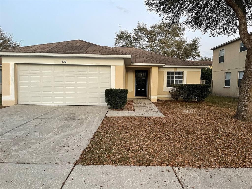 1320 SUGAR MAPLE LANE BRANDON, FL 33511