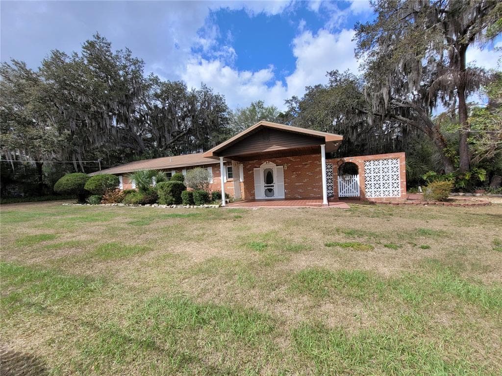 4166 AMBER ROAD