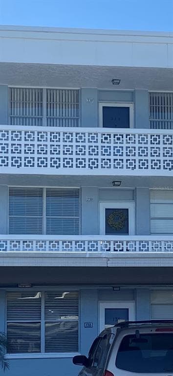 4880 LOCUST ST NE UNIT 338 ST PETERSBURG, FL 33703