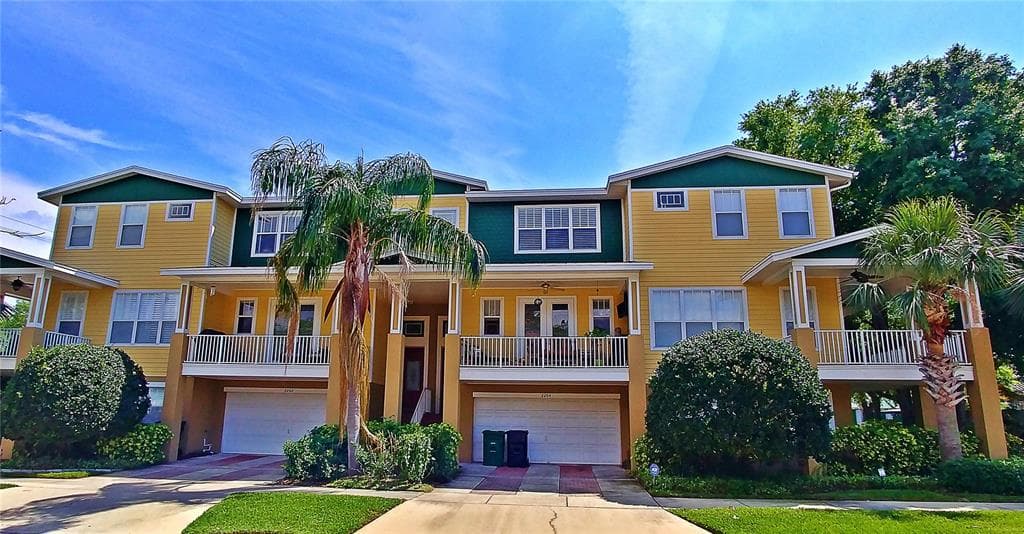 2204 W AZEELE STREET TAMPA, FL 33606