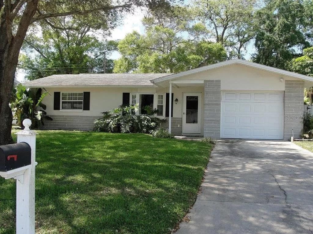 2274 CAPRI DRIVE CLEARWATER, FL 33763