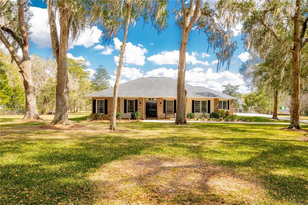 10110 KIMBROUGH DRIVE BROOKSVILLE, FL 34601
