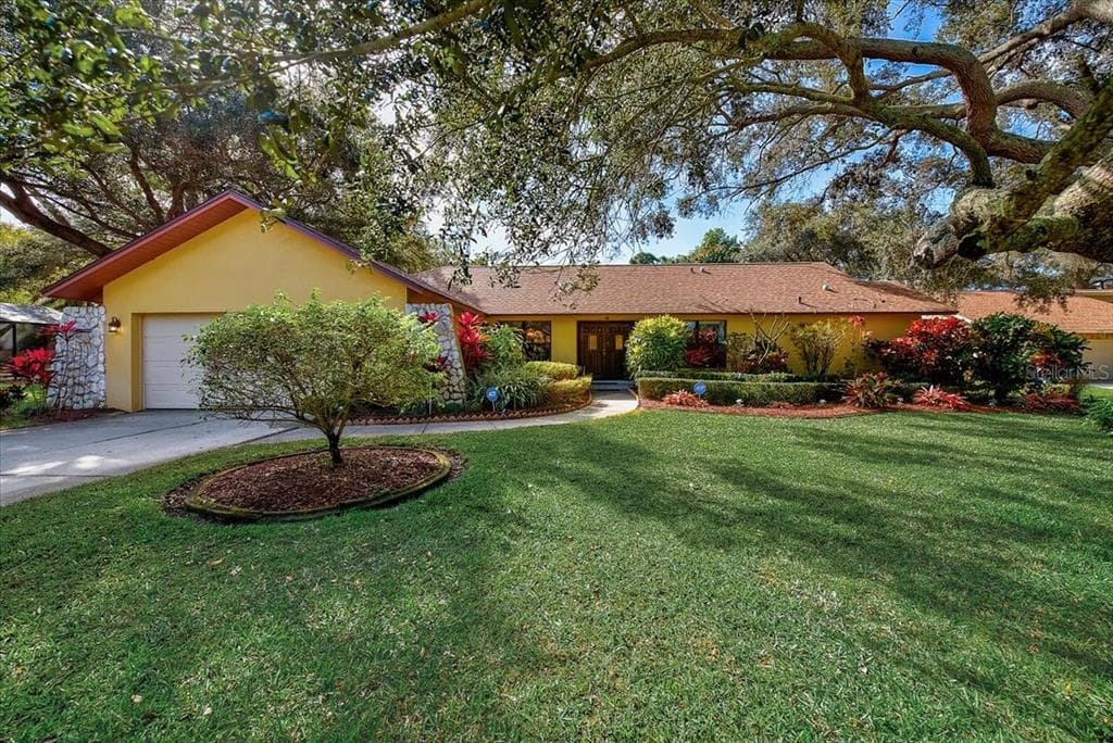 13344 PINE BARK COURT LARGO, FL 33774