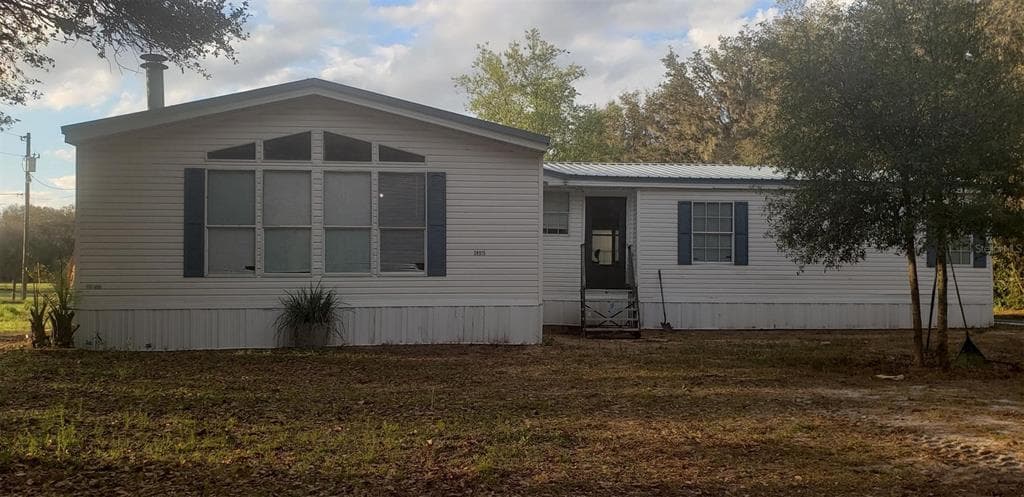 38915 TUCKER ROAD ZEPHYRHILLS, FL 33542