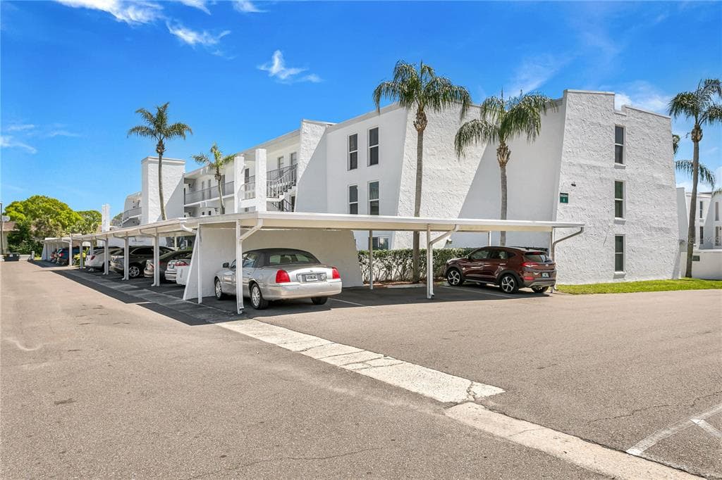 1655 S HIGHLAND AVENUE UNIT I379 CLEARWATER, FL 33756
