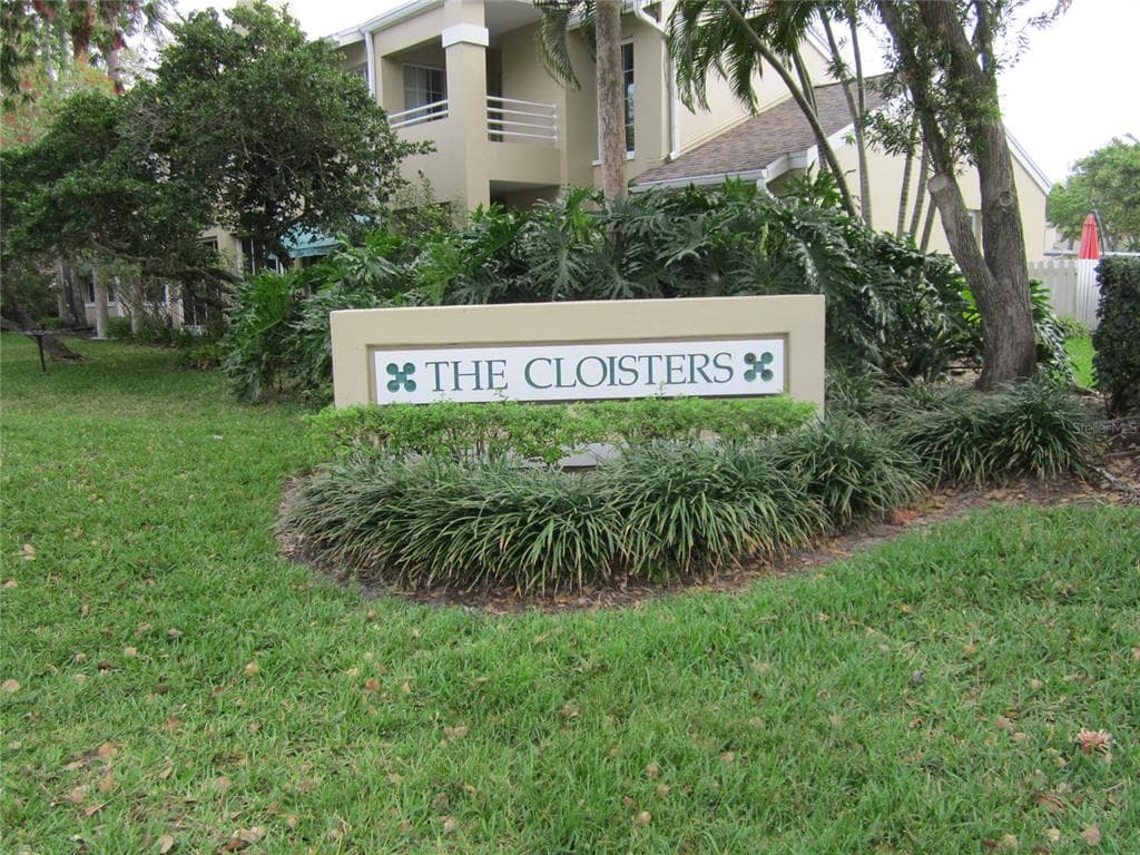 10847 INDIAN HILLS COURT UNIT 26 SEMINOLE, FL 33777