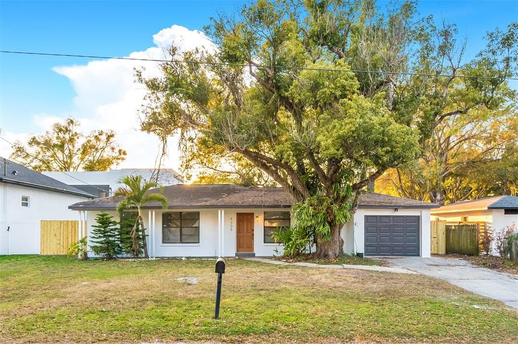 4305 S CLARK AVENUE TAMPA, FL 33611
