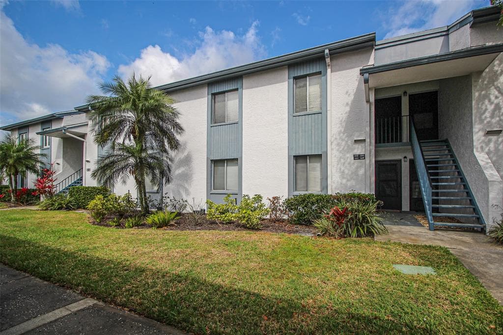 152 CYPRESS LANE UNIT 152 OLDSMAR, FL 34677