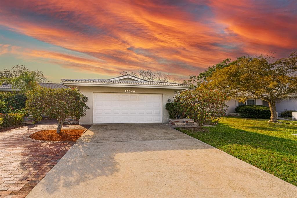 10340 MAJESTIC DRIVE LARGO, FL 33774